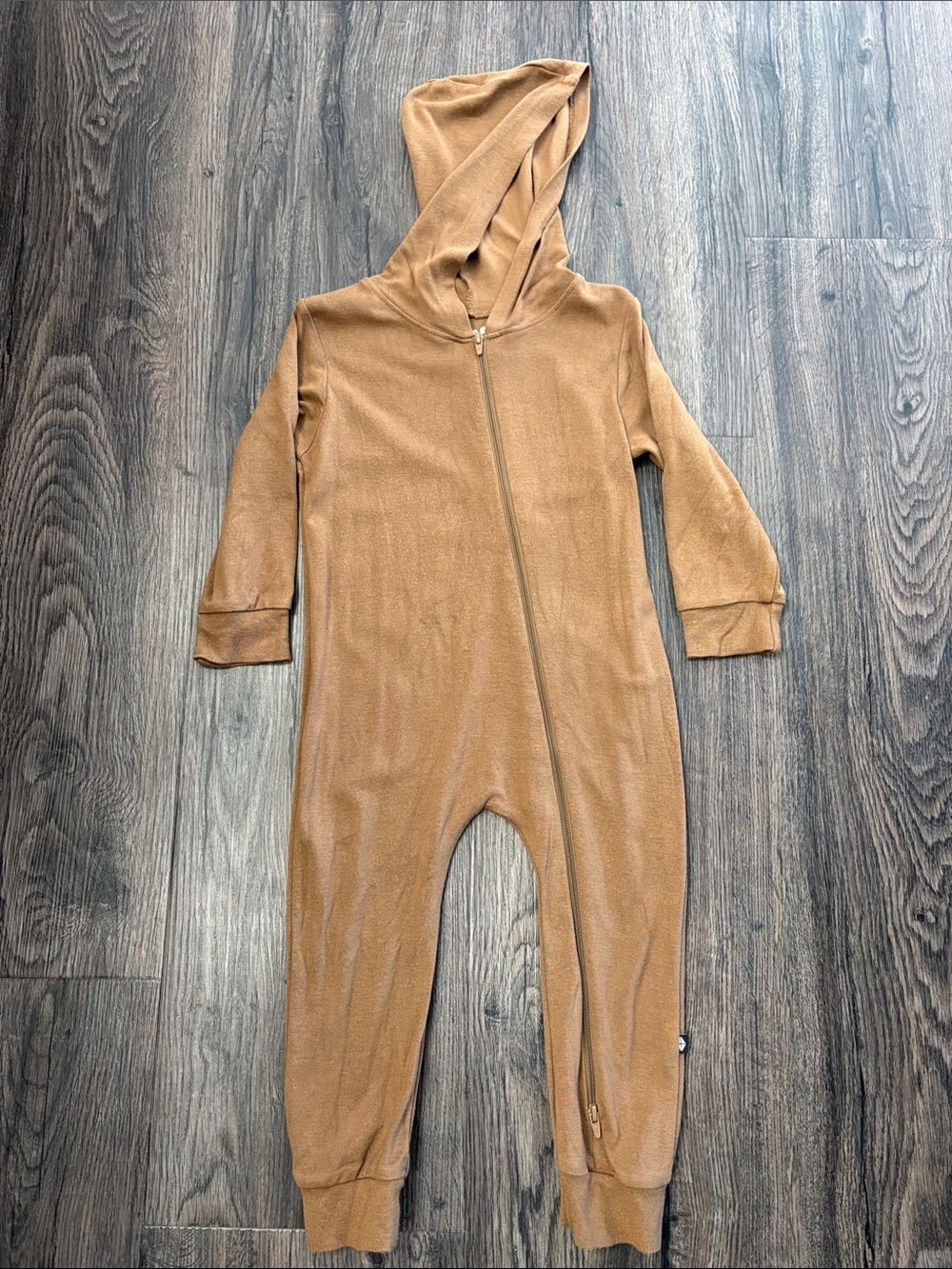 Kyte 3T brown hooded romper